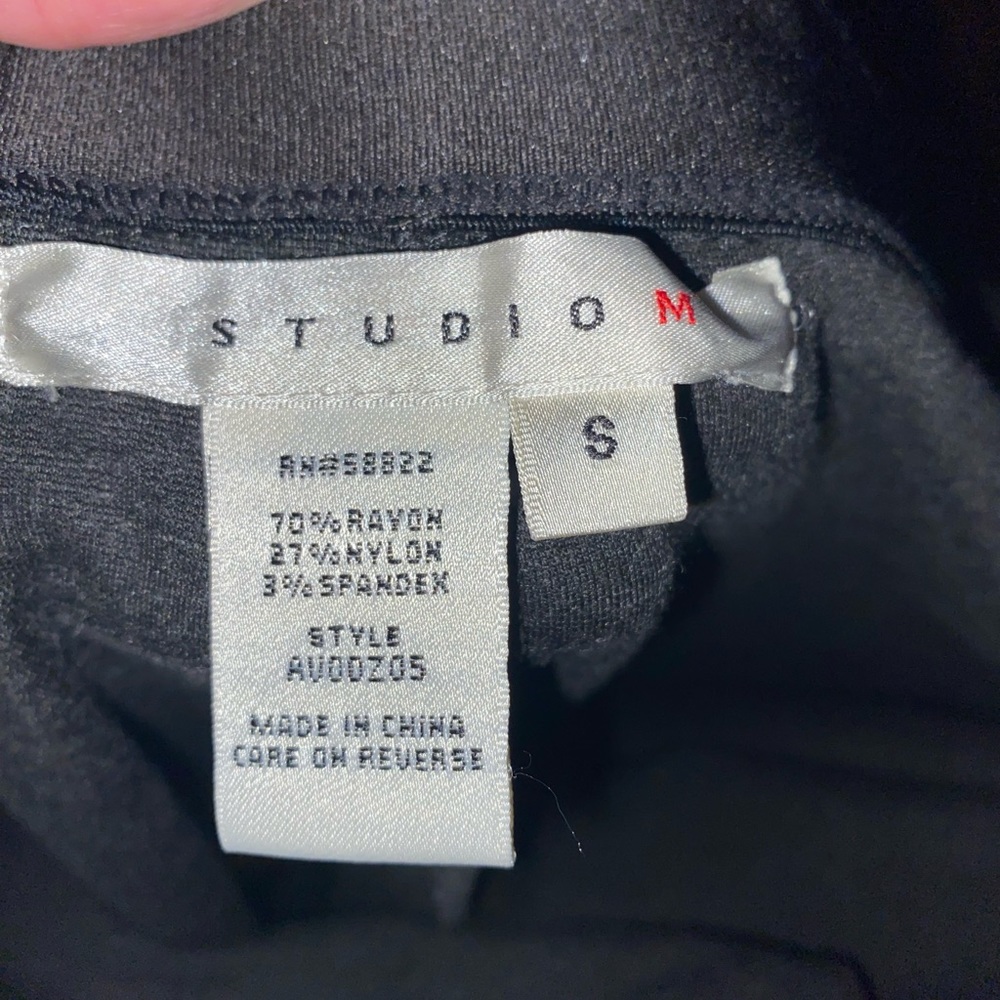 Studio M High Waist Ponte
Leggings, sz Small - Picture 3 of 9